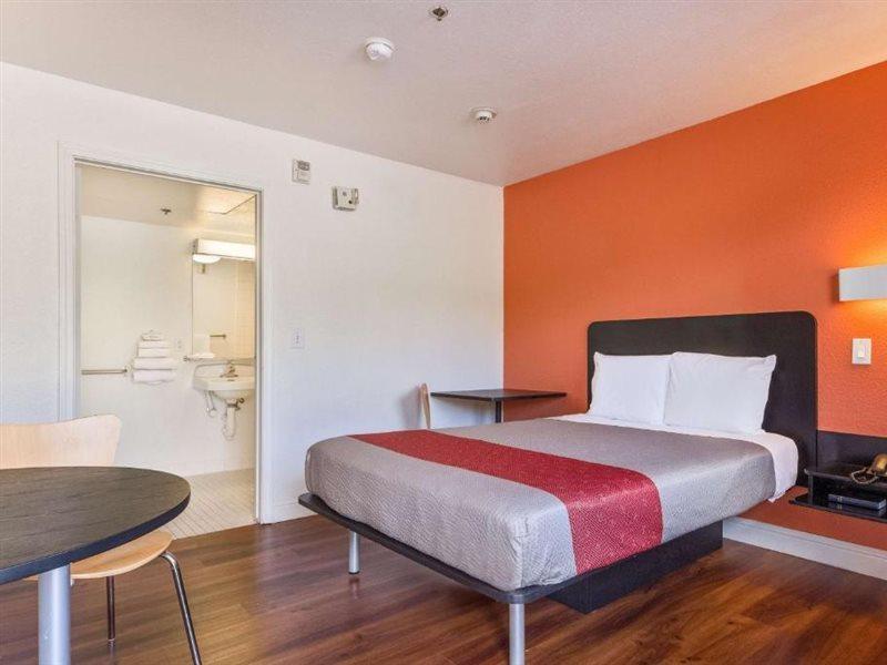 Motel 6-Fremont, Ca - South Eksteriør billede
