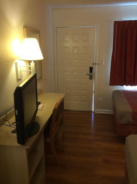 Motel 6-Fremont, Ca - South Eksteriør billede